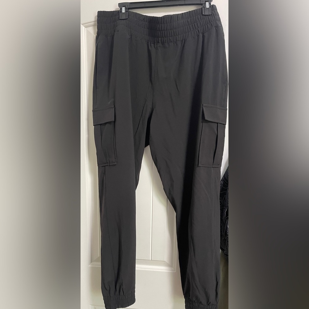 32 Degrees Ladies lightweight cargo joggers